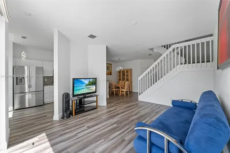 4011 NW 92nd Avenue Sunrise FL 33351