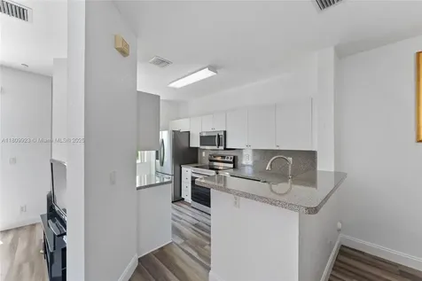 4011 NW 92nd Avenue Sunrise FL 33351