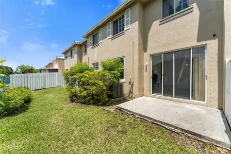 4011 NW 92nd Avenue Sunrise FL 33351