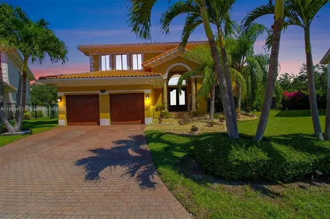 7753 SW 193rd Street Cutler Bay FL 33157
