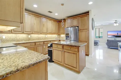 7753 SW 193rd Street Cutler Bay FL 33157