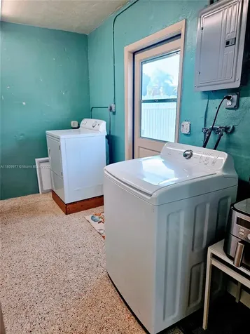 19115 Bel Aire Drive Cutler Bay FL 33157