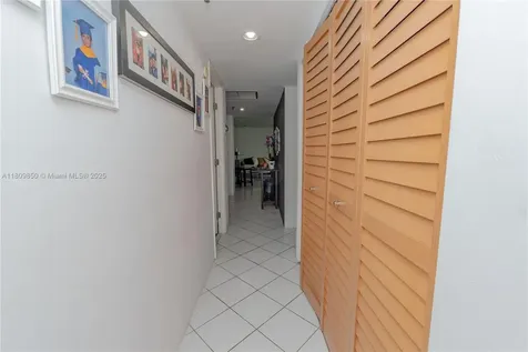 665 NE 195th Street Miami FL 33179