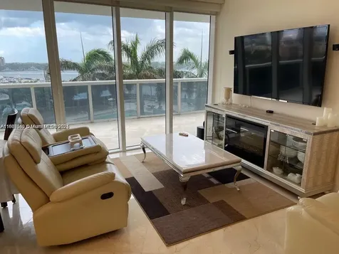 400 Alton Road Miami Beach FL 33139