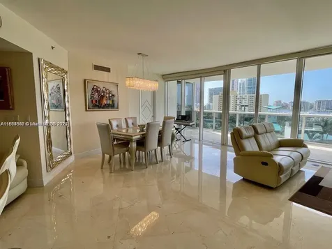 400 Alton Road Miami Beach FL 33139