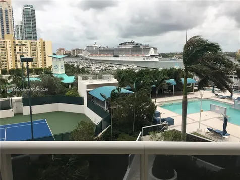 400 Alton Road Miami Beach FL 33139