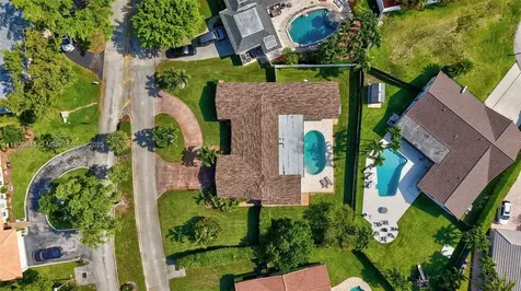 651 E Lake Dasha Drive Plantation FL 33324