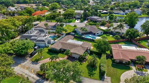 651 E Lake Dasha Drive Plantation FL 33324