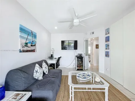 708 SE 7th Avenue Pompano Beach FL 33060