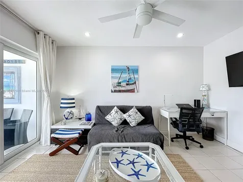 708 SE 7th Avenue Pompano Beach FL 33060