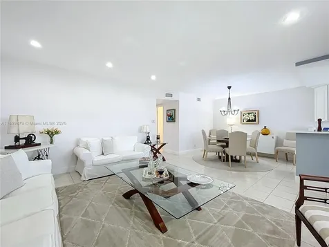 708 SE 7th Avenue Pompano Beach FL 33060