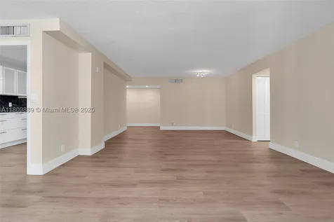 1904 S Ocean Drive Hallandale Beach FL 33009
