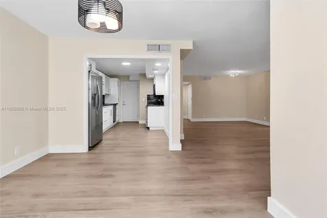 1904 S Ocean Drive Hallandale Beach FL 33009
