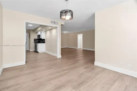 1904 S Ocean Drive Hallandale Beach FL 33009
