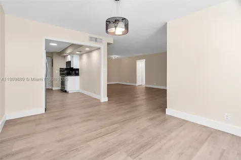 1904 S Ocean Drive Hallandale Beach FL 33009