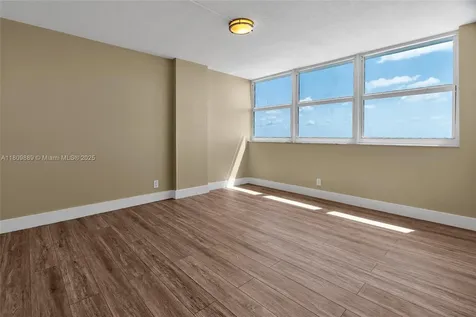 1904 S Ocean Drive Hallandale Beach FL 33009