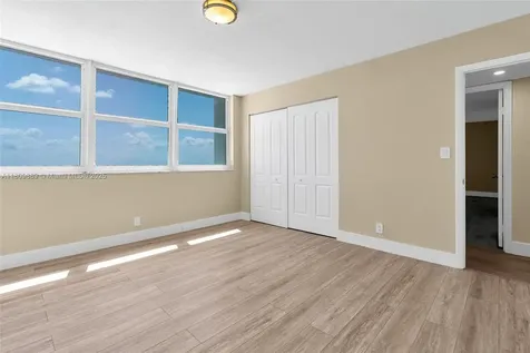 1904 S Ocean Drive Hallandale Beach FL 33009