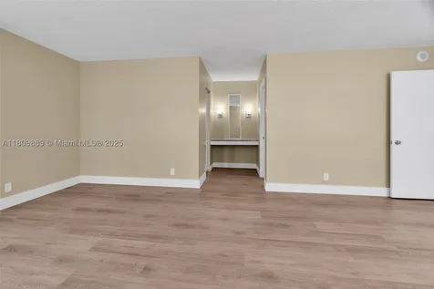 1904 S Ocean Drive Hallandale Beach FL 33009