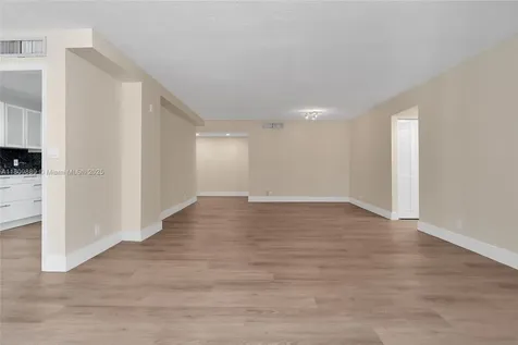 1904 S Ocean Drive Hallandale Beach FL 33009