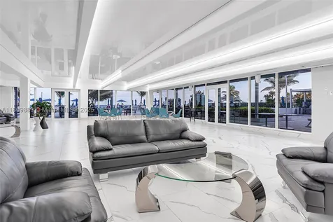 1904 S Ocean Drive Hallandale Beach FL 33009