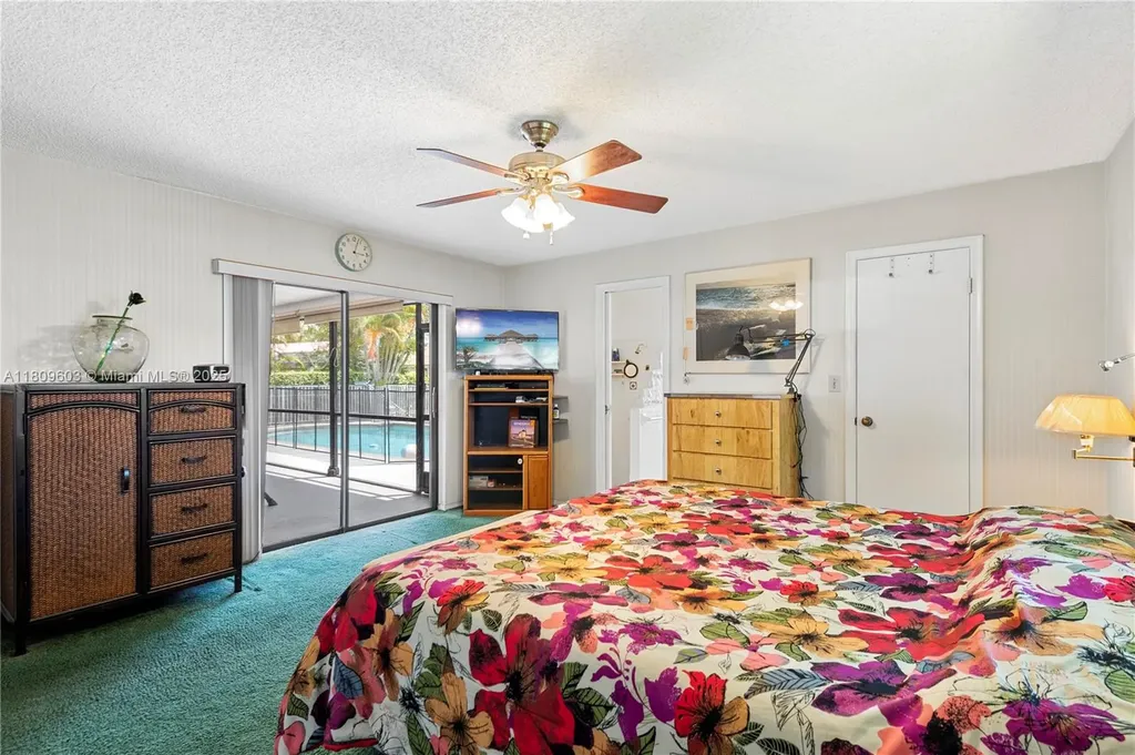 988 NW 110th Avenue Coral Springs FL 33071