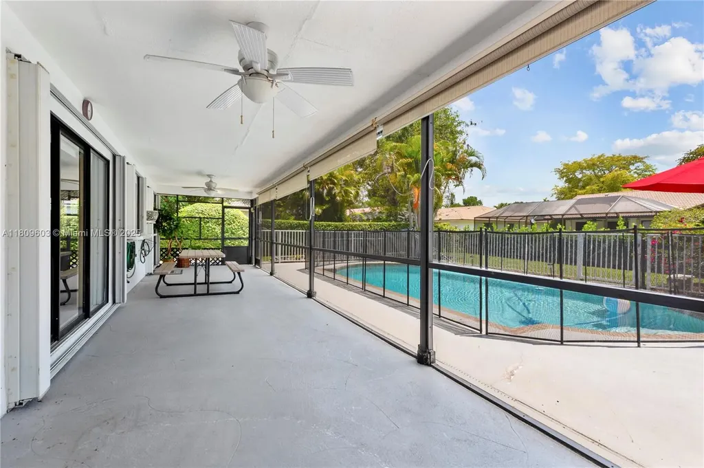 988 NW 110th Avenue Coral Springs FL 33071