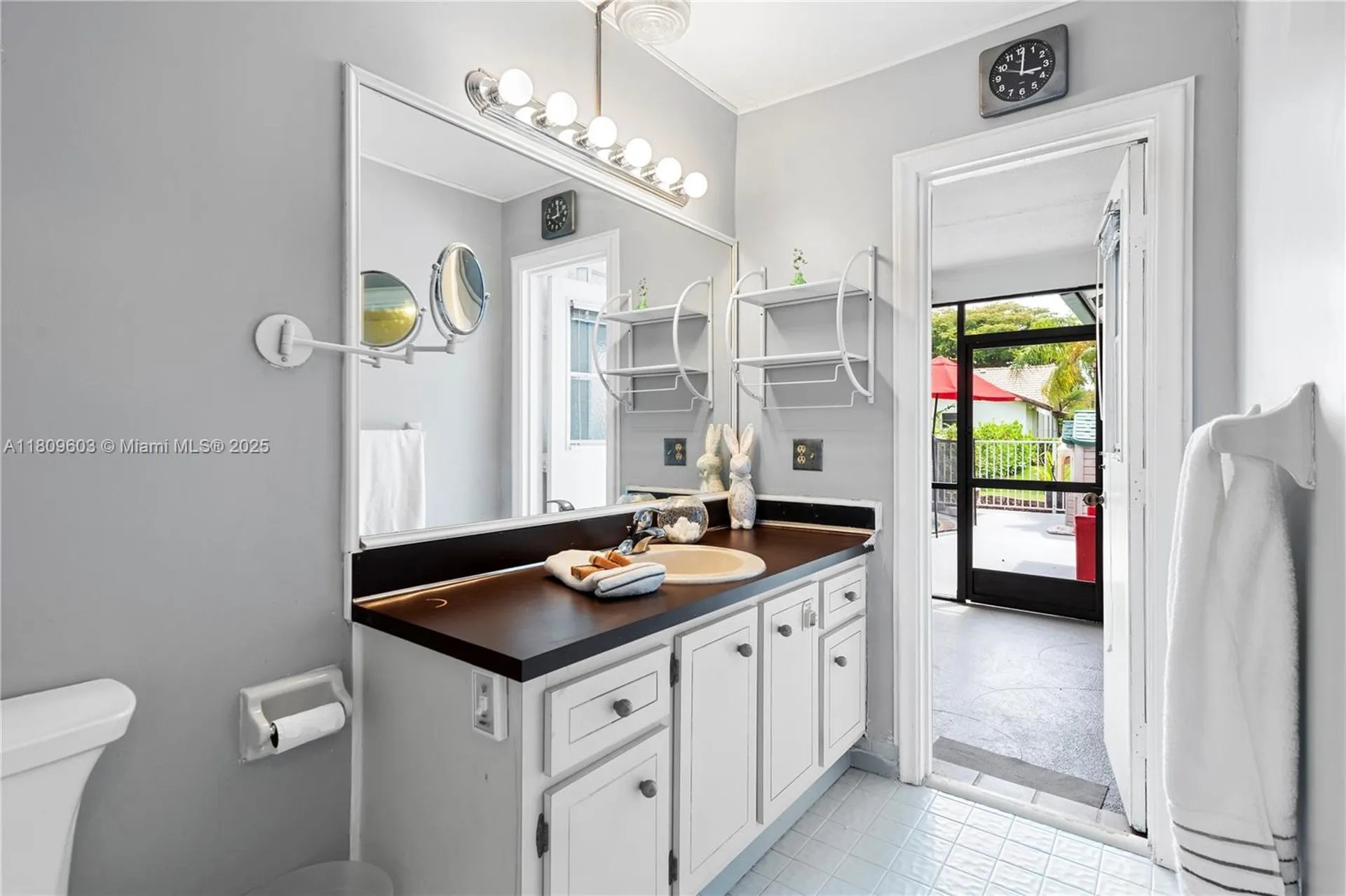 988 NW 110th Avenue Coral Springs FL 33071