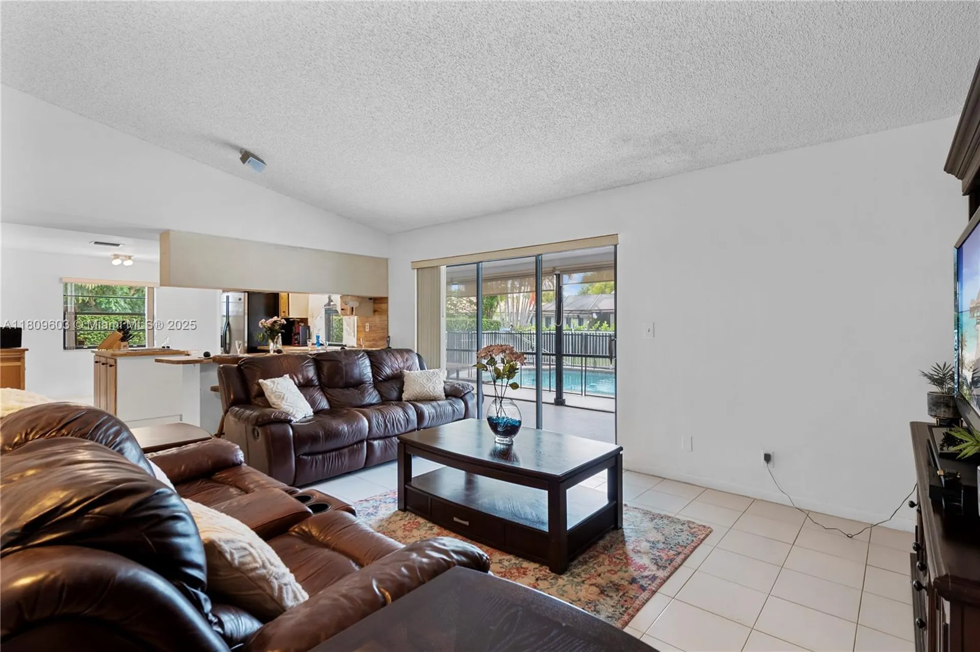 988 NW 110th Avenue Coral Springs FL 33071