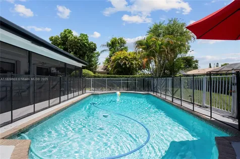 988 NW 110th Avenue Coral Springs FL 33071