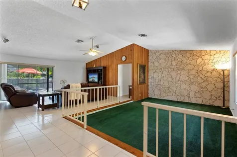 988 NW 110th Avenue Coral Springs FL 33071