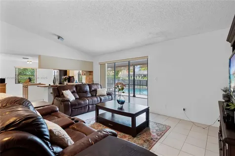 988 NW 110th Avenue Coral Springs FL 33071