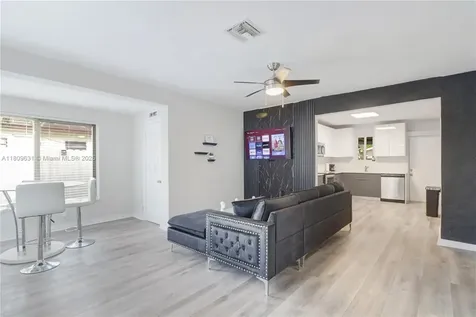 6039 SW 38th Street Miramar FL 33023