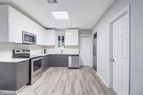 6039 SW 38th Street Miramar FL 33023
