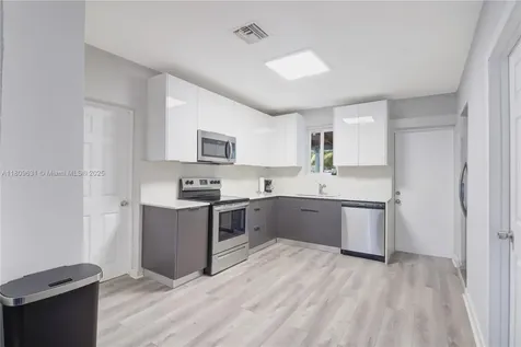 6039 SW 38th Street Miramar FL 33023