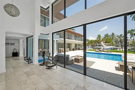 201 Knollwood Drive Key Biscayne FL 33149