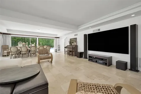 201 Knollwood Drive Key Biscayne FL 33149