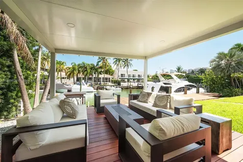 201 Knollwood Drive Key Biscayne FL 33149