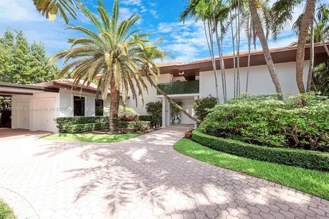 201 Knollwood Drive Key Biscayne FL 33149