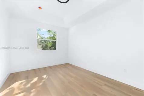 1470 SE 26th Avenue Homestead FL 33035