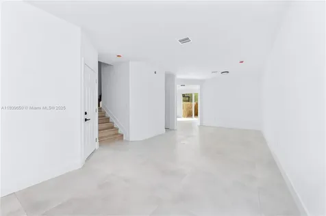 1470 SE 26th Avenue Homestead FL 33035