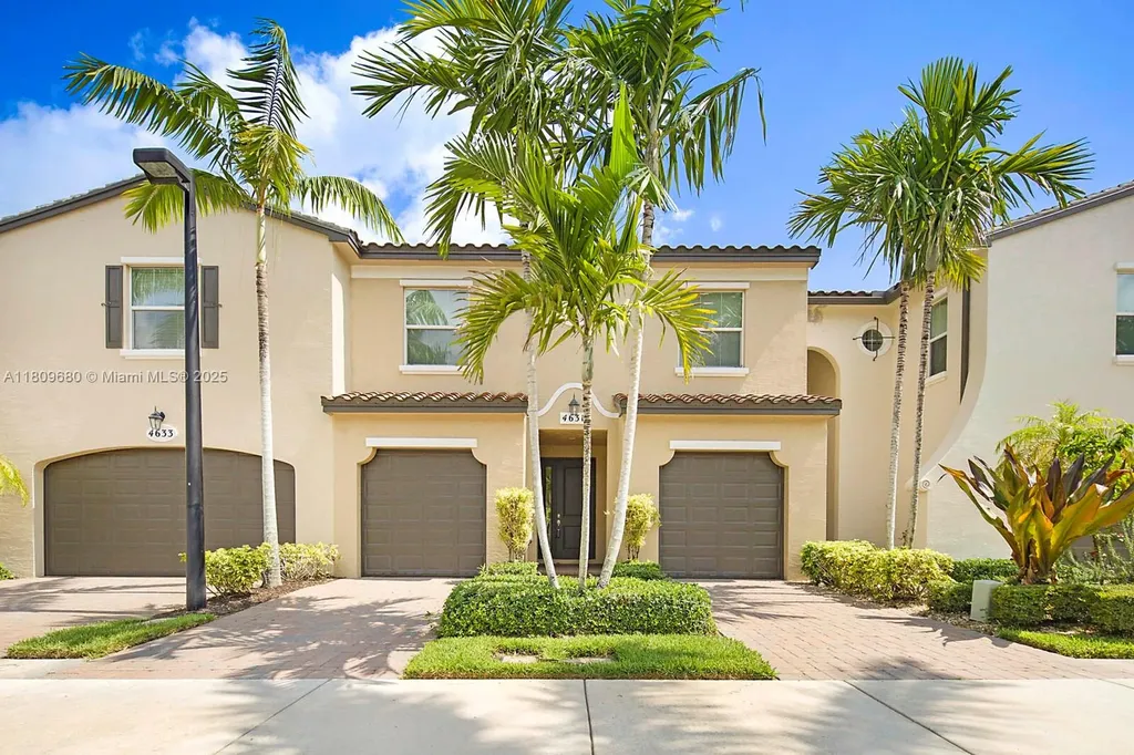 4631 Mediterranean Circle Palm Beach Gardens FL 33418