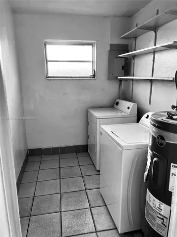 6301 Moseley Street Hollywood FL 33024