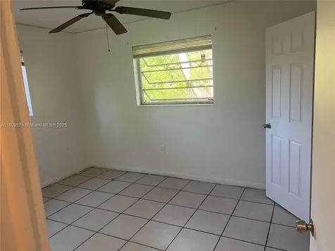 6301 Moseley Street Hollywood FL 33024