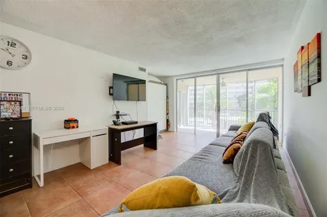 1770 NE 191st Street Miami FL 33179