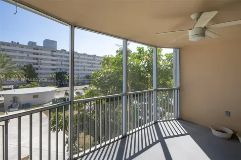 1770 NE 191st Street Miami FL 33179