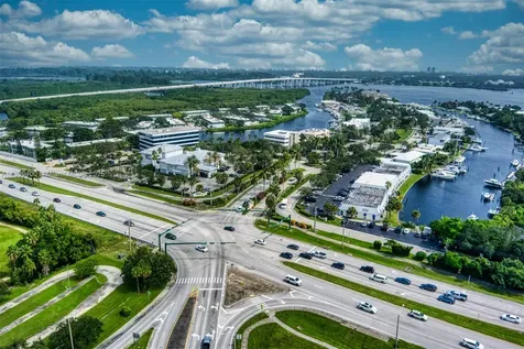 77 Royal Palm Point Vero Beach FL 32960