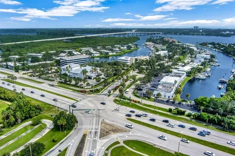 77 Royal Palm Point Vero Beach FL 32960
