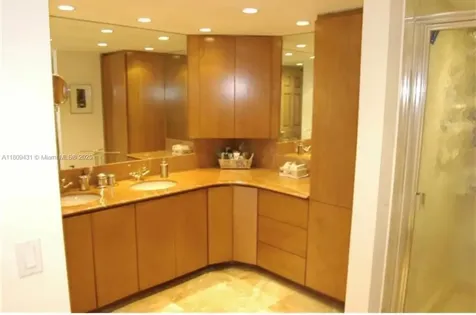 1717 N Bayshore Drive Miami FL 33132