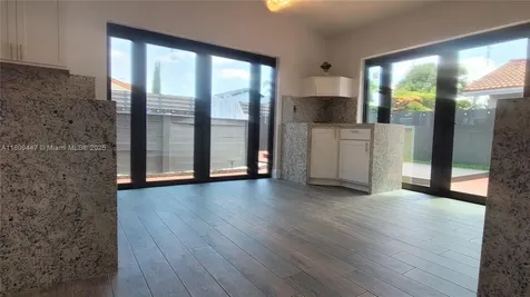 14641 SW 52nd Street Miami FL 33175