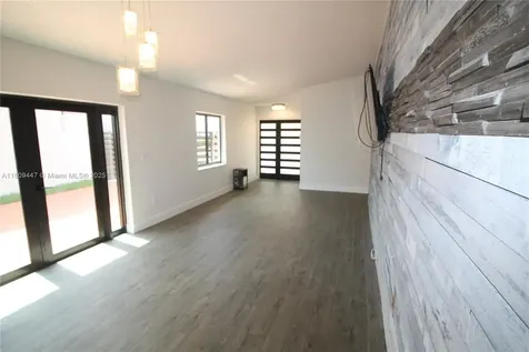 14641 SW 52nd Street Miami FL 33175